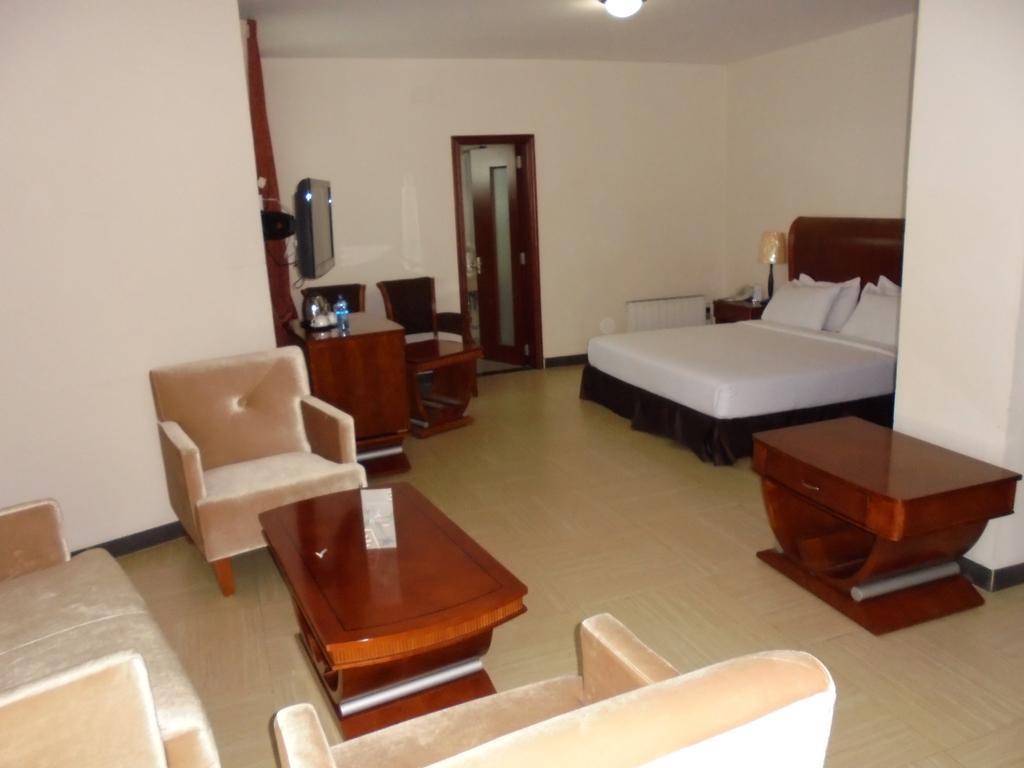 Aphrodite International Hotel Addis Abeba Exterior foto